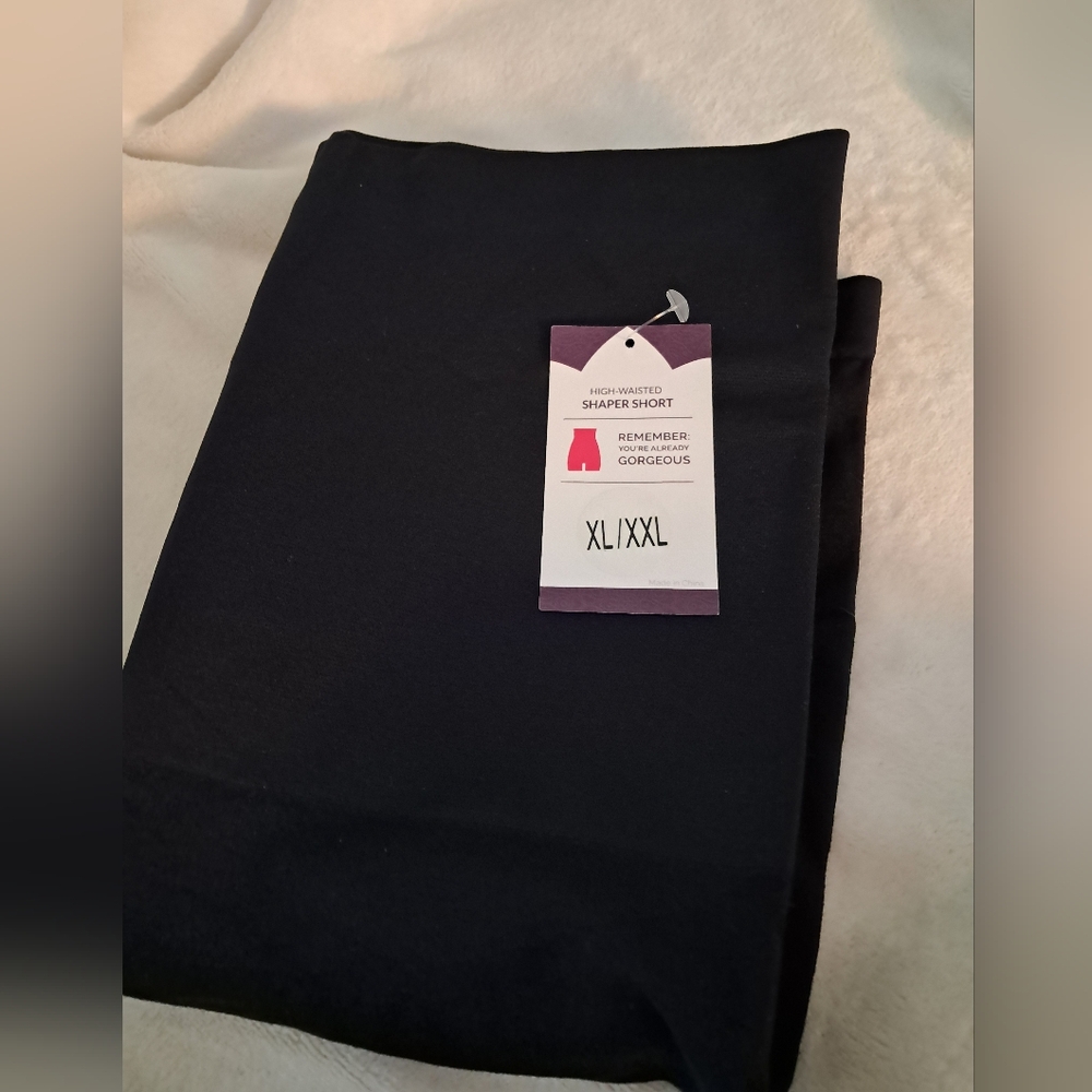 Shapermint Empetua Black Shaper Shorts Size XL / XXL